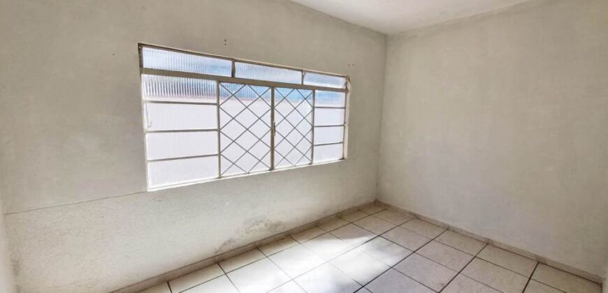 Casa para locação no bairro Nossa Sra. Aparecida