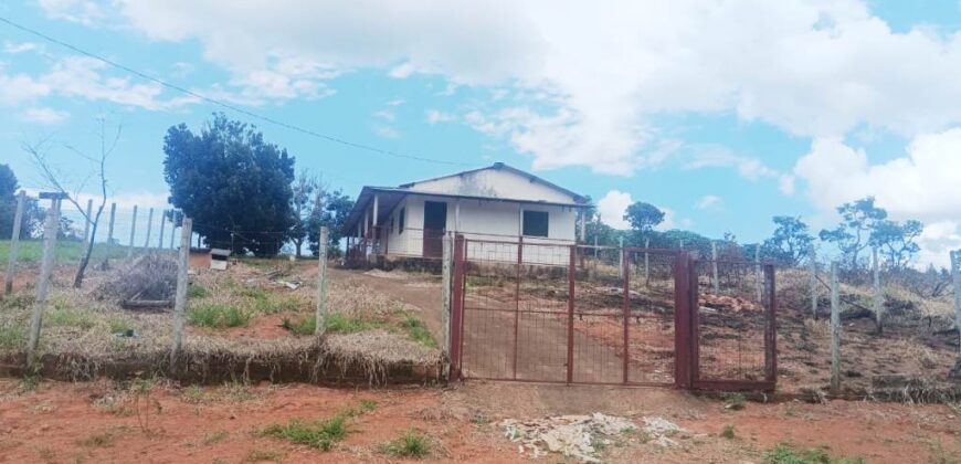 Casa à venda no bairro Jardim São Fernando