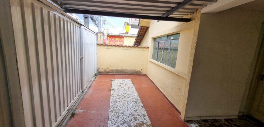 Casa para locação no bairro Nossa Sra. Aparecida