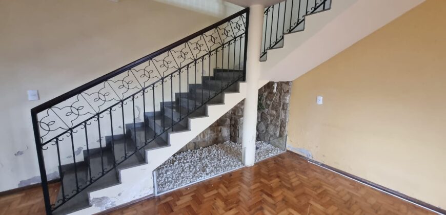 Casa para locação no Centro