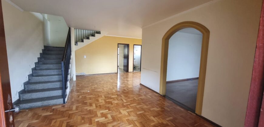 Casa para locação no Centro