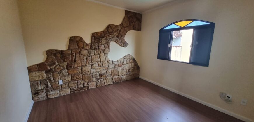 Casa para locação no Centro