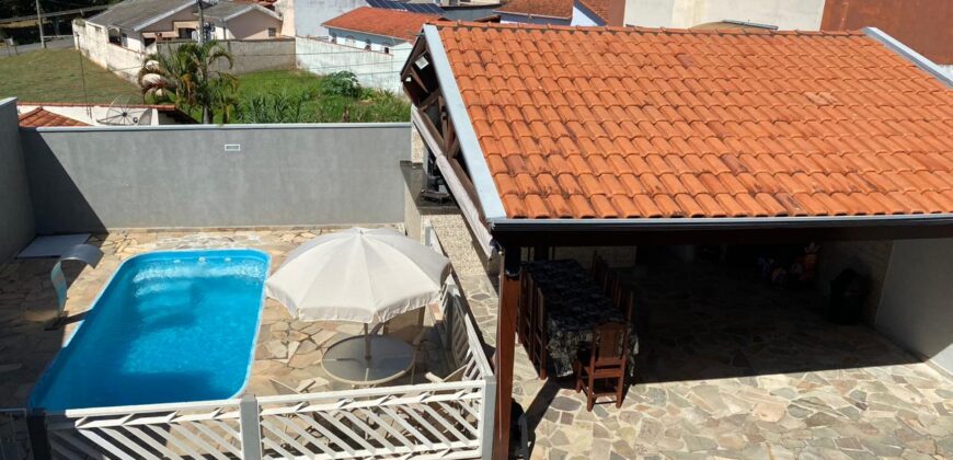 Casa à venda no bairro Colina Santa Barbara