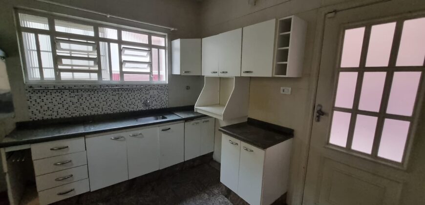 Casa para locação no bairro Primavera