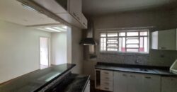 Casa para locação no bairro Primavera