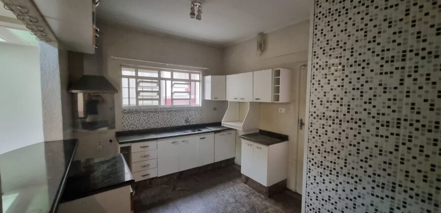 Casa para locação no bairro Primavera