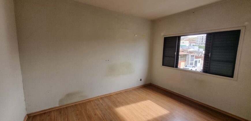 Casa para locação no bairro Primavera