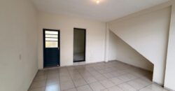 Casa para locação no bairro Recanto dos Barreiros