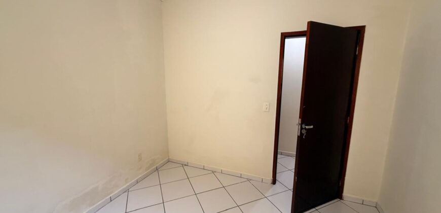 Casa para locação no bairro Recanto dos Barreiros