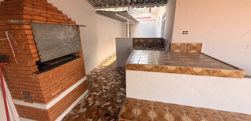 Casa para locação no bairro Nossa Senhora Aparecida