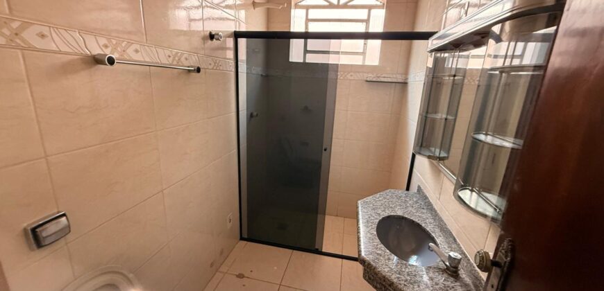 Casa para locação no bairro Fátima III
