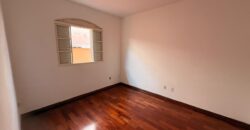 Casa para locação no bairro Fátima III