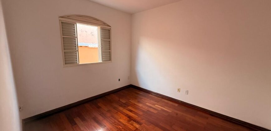 Casa para locação no bairro Fátima III