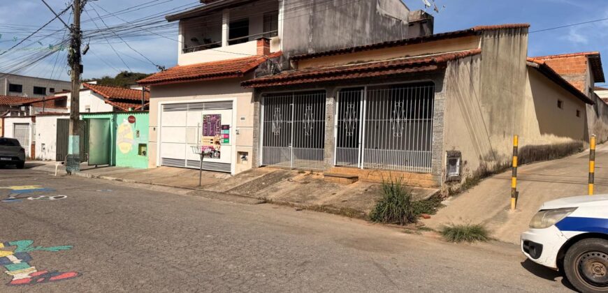 Casa para locação no bairro Jatobá