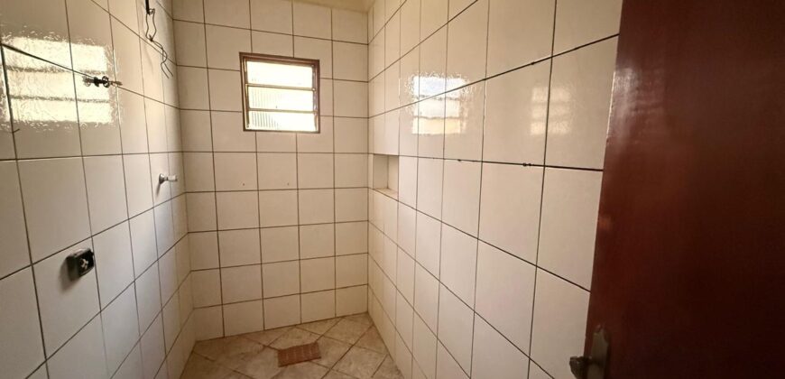 Casa para locação no bairro Jatobá