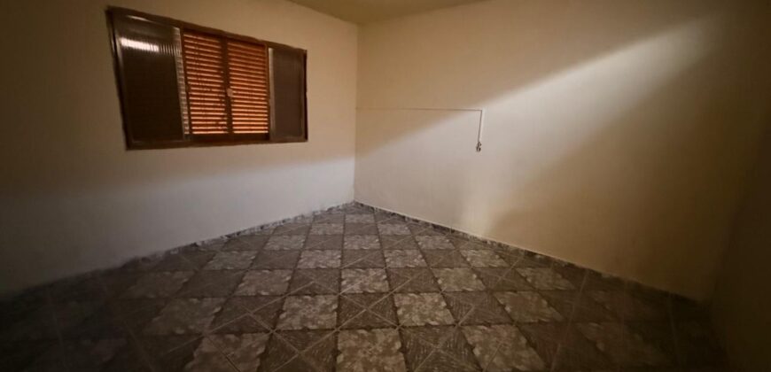 Casa para locação no bairro Jatobá