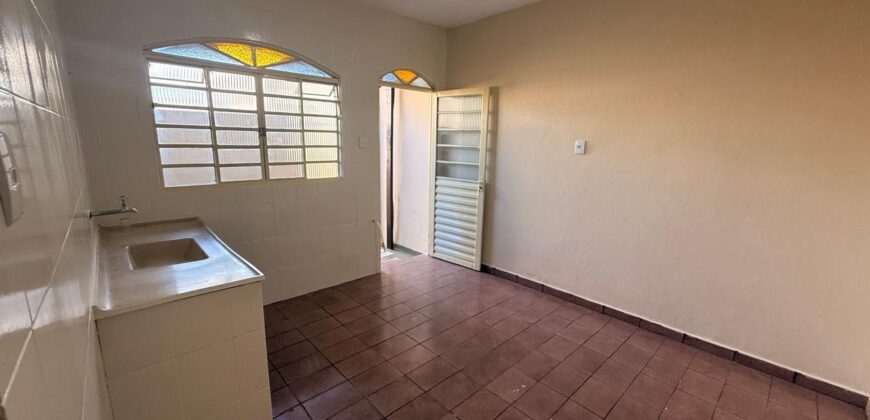 Casa para locação no bairro São Carlos