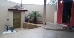 Casa à venda no bairro Colina Santa Barbara
