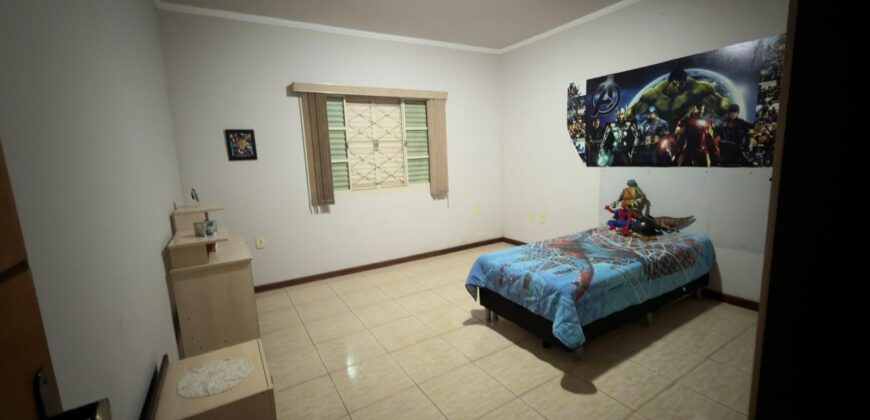 Casa à venda no bairro Colina Santa Barbara