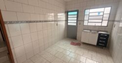 Casa para locação no bairro Cruzeiro