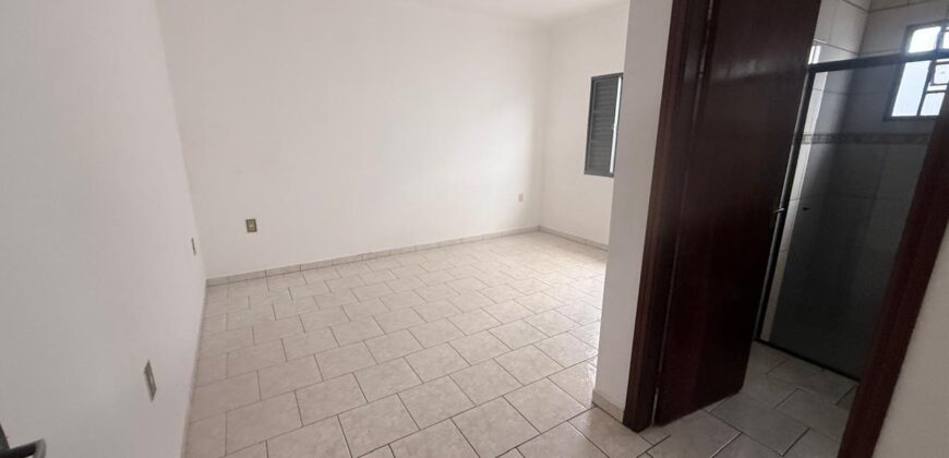 Casa para locação no bairro Cruzeiro